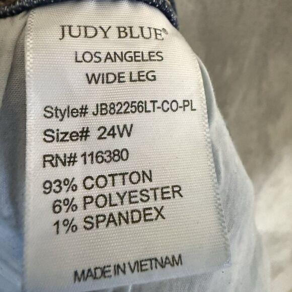 Judy Blue Jeans 24W Plus Wide Leg Stretch Blue Light Wash Denim Distressed - Picture 9 of 9